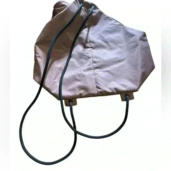 Under Armour Essential Sackpack, Blush Rose Back Pack, Sports Bag, Athletic Bag - Picture 9 of 10